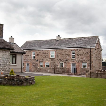 Cash Hill Farm Cottages Ballinamallard Eksteriør bilde